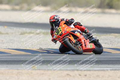 media/Apr-20-2025-CVMA (Sun) [[39090e8767]]/Race 5-Amateur Supersport Open/